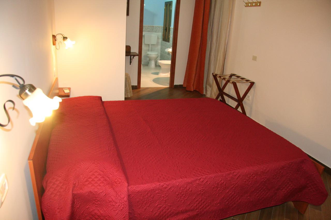 Borgo Manfria Hotel เจลา ภายนอก รูปภาพ